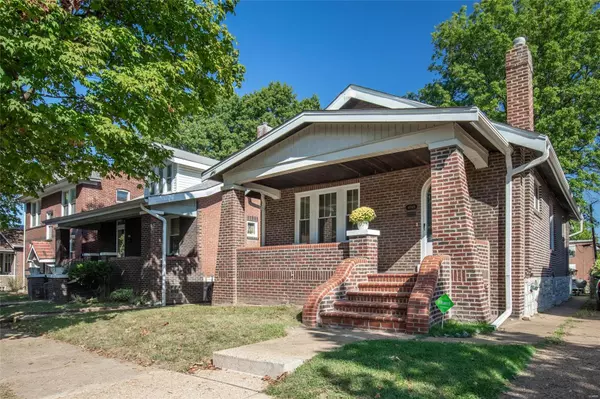 4949 Finkman ST, St Louis, MO 63109