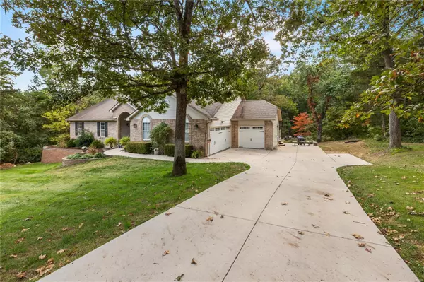 Hillsboro, MO 63050,9715 Country Ridge Ln