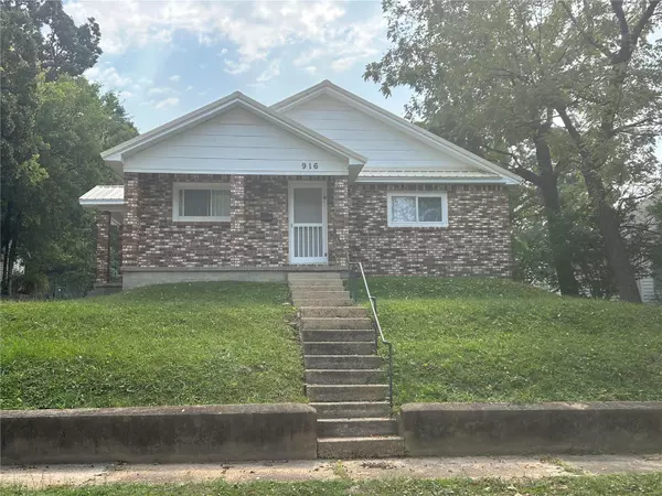 Poplar Bluff, MO 63901,916 Tremont