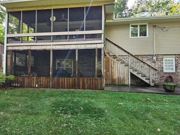 Hannibal, MO 63401,29 Lake Apollo DR