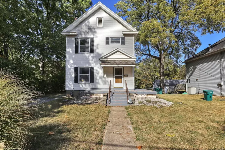 643 Marshall AVE, St Louis, MO 63119