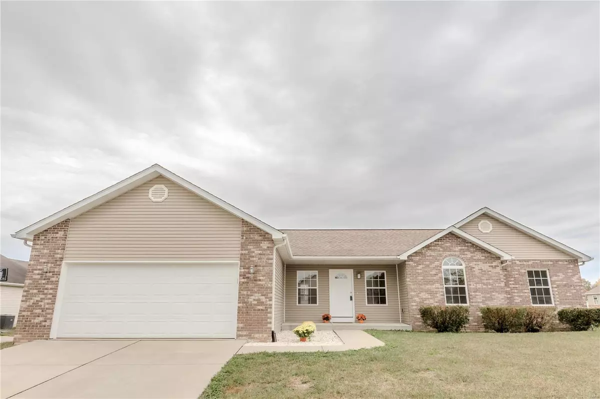 Freeburg, IL 62243,517 Creek Ridge CT