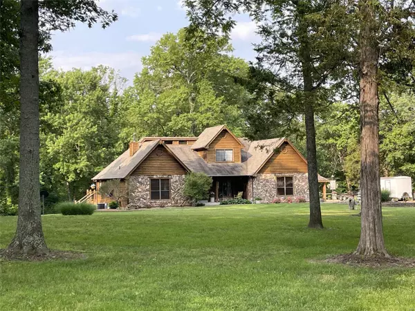 House Springs, MO 63051,8396 Warren Grove