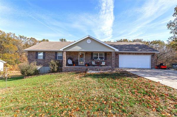 19712 Stallion LN,  Waynesville,  MO 65583