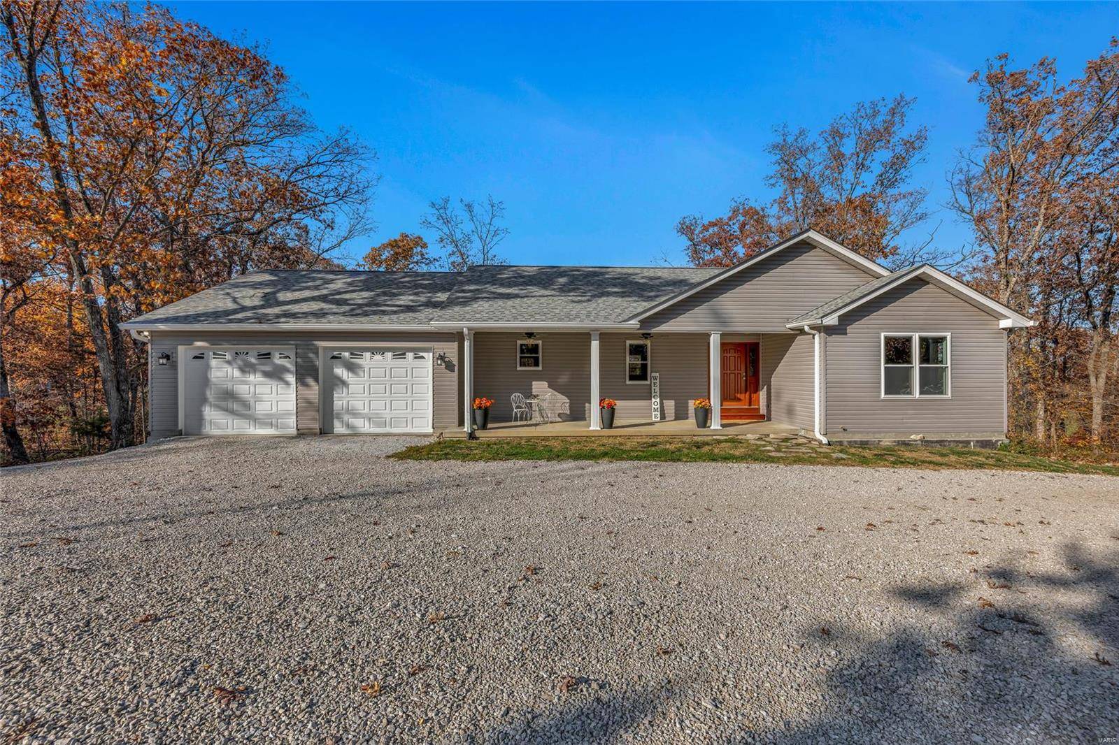 325 Cedar LN,  Wentzville,  MO 63385