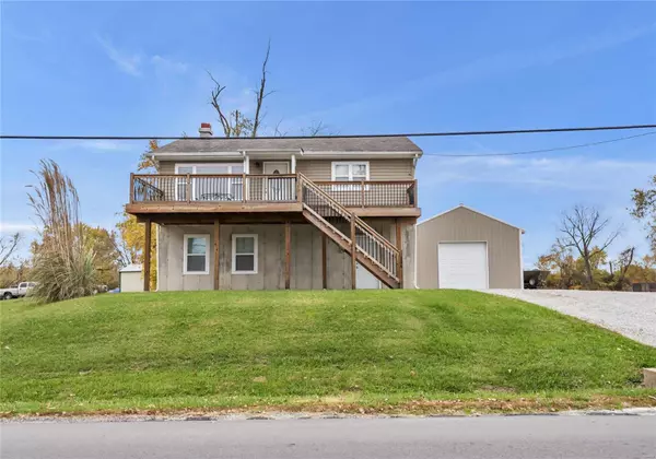 West Alton, MO 63386,136 Saint Louis ST