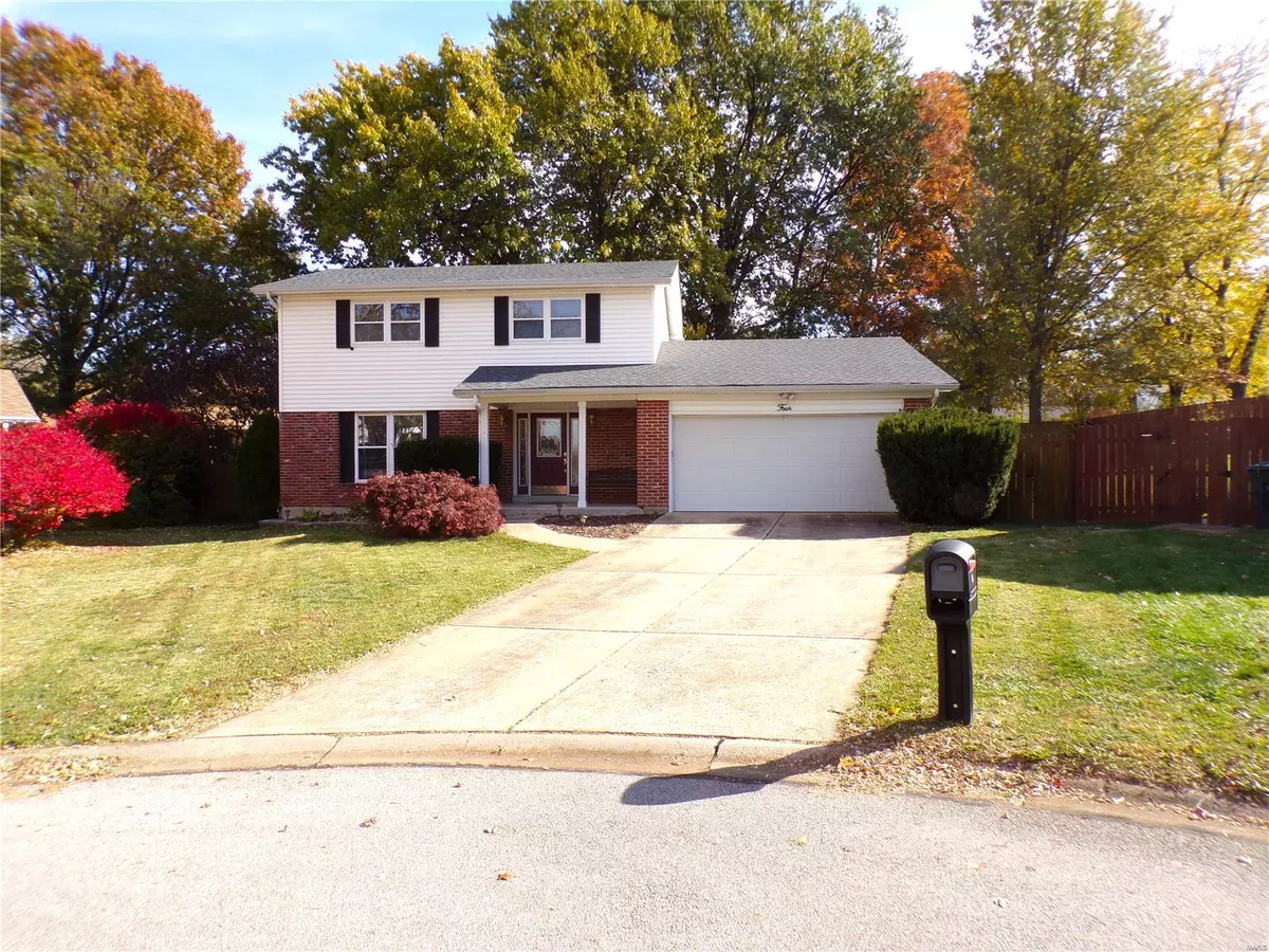 St Peters, MO 63376,4 Pilot Hill CT