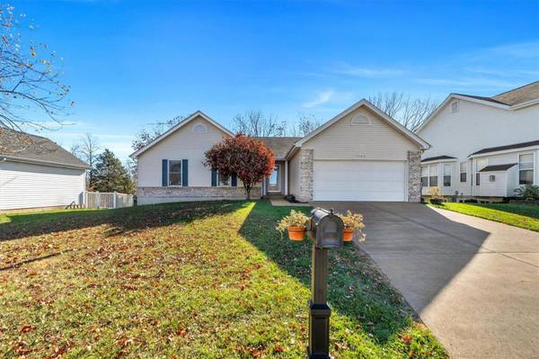 1686 Irish Sea,  High Ridge,  MO 63049