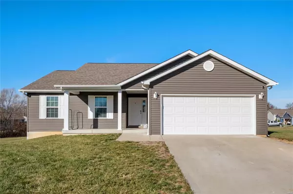 31 Colton Jesse DR, Winfield, MO 63389