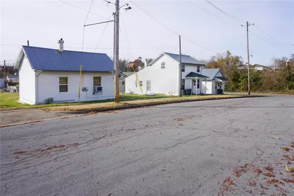 Rolla, MO 65401,105 W 5th ST