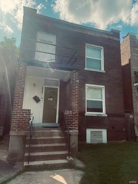 3437 Michigan, St Louis, MO 63118