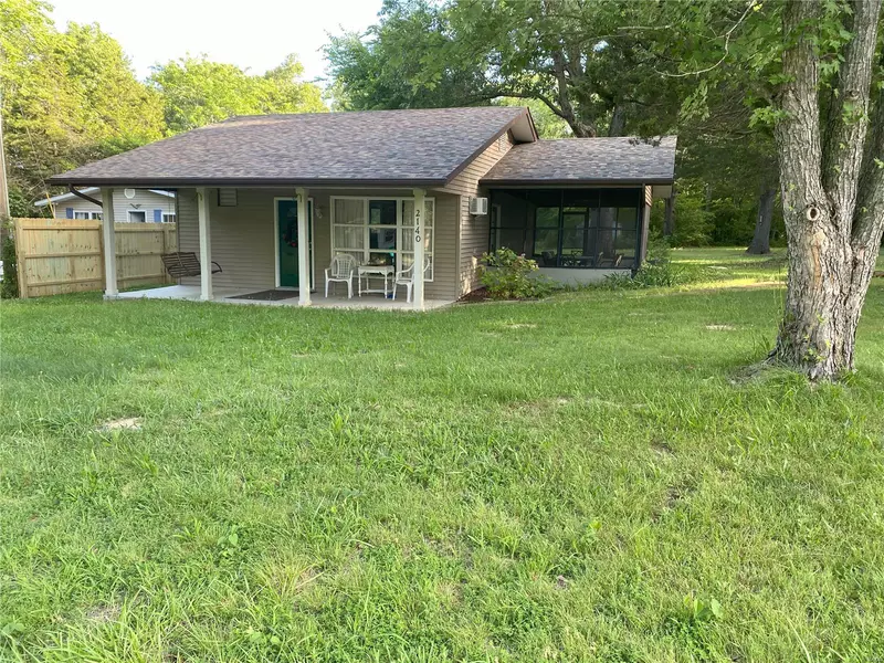 2140 Lone Wolf, Cuba, MO 65453