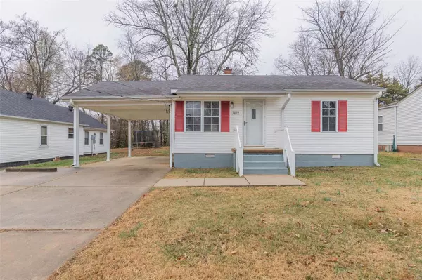 2409 Perkins DR, Poplar Bluff, MO 63901