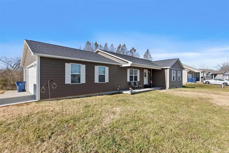 438 Stonewall DR, Jackson, MO 63755