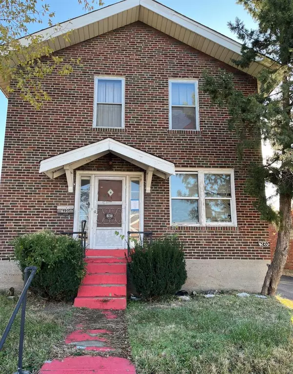 4220 Dressell AVE, St Louis, MO 63120