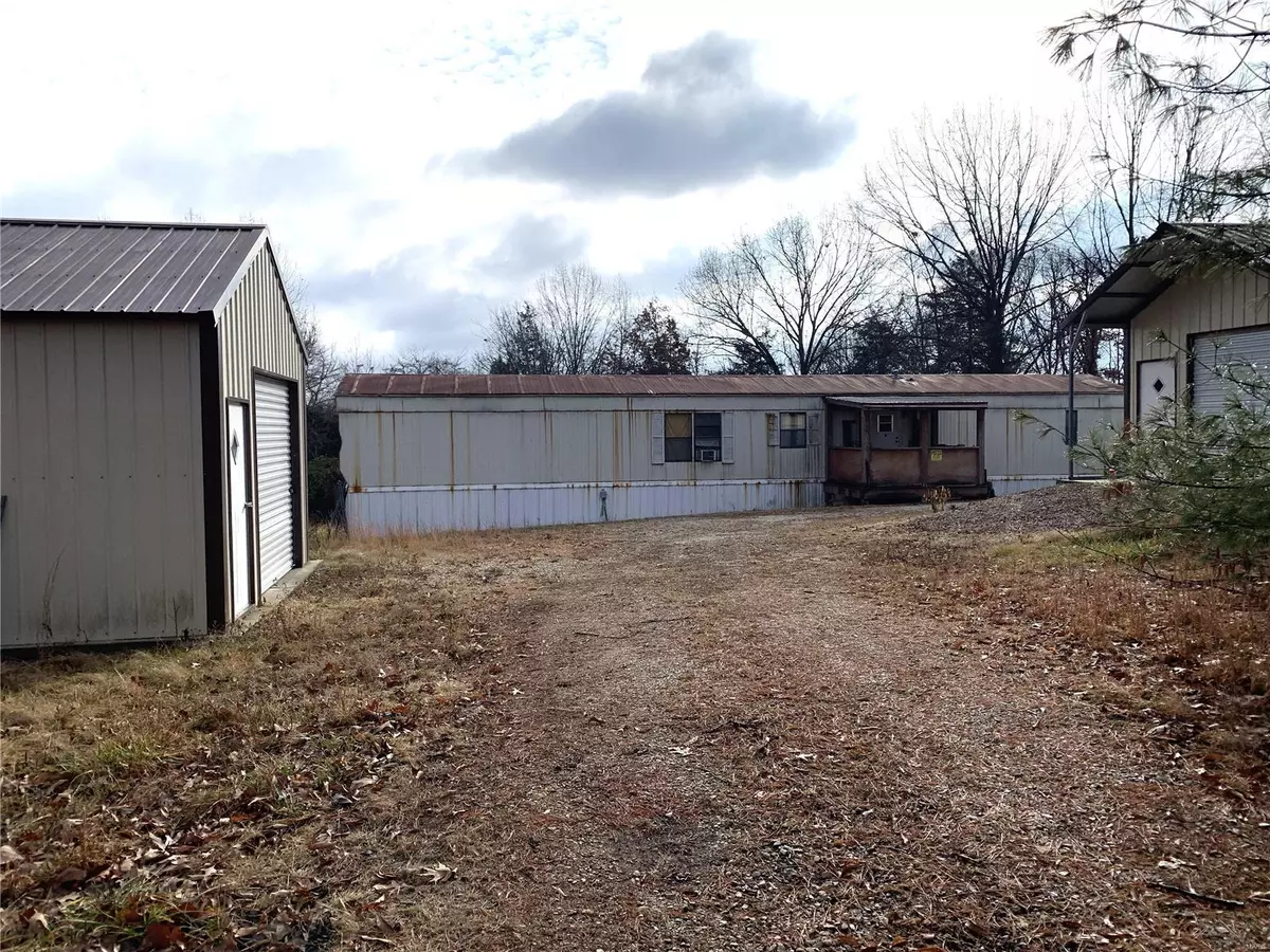 St Clair, MO 63077,2548 Project RD