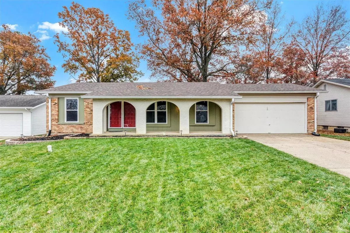 St Peters, MO 63376,212 Mill Run LN