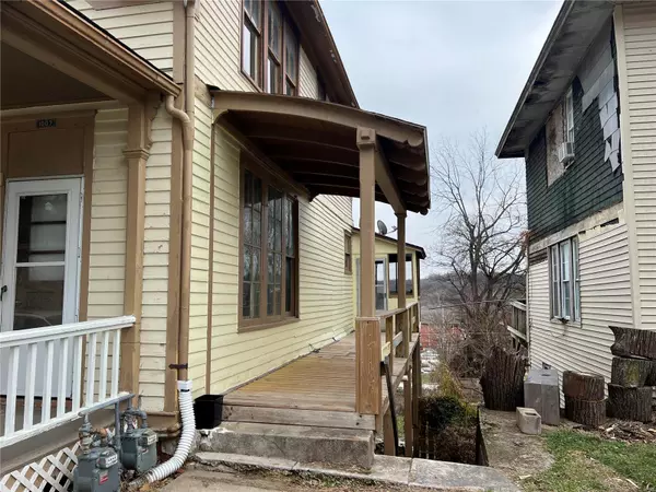 Hannibal, MO 63401,1005 Bird ST