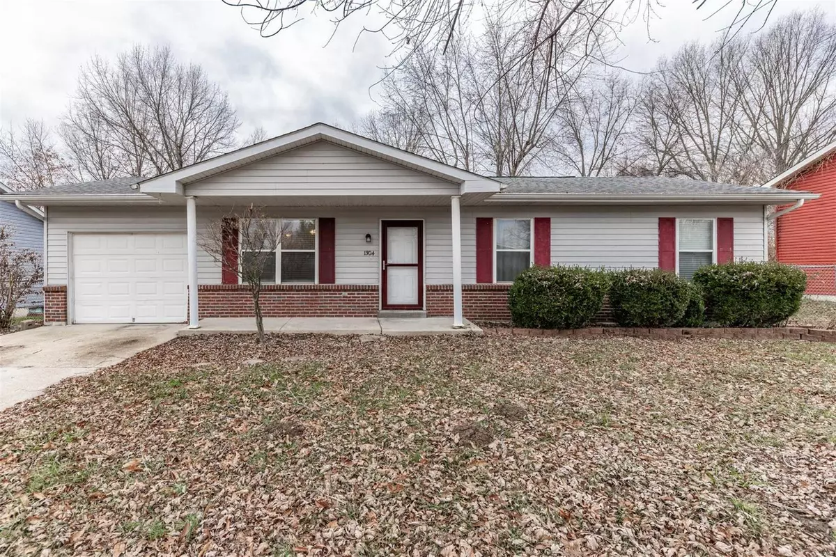 Pacific, MO 63069,1304 Peach Tree LN