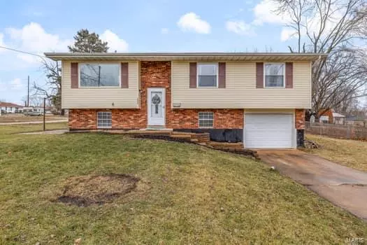 400 S Vandervoot ST, Desloge, MO 63601