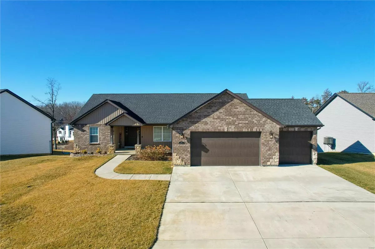 Troy, MO 63379,219 Auburn Ridge DR