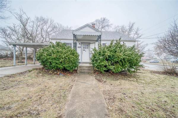 200 E 1st ST,  Rolla,  MO 65401