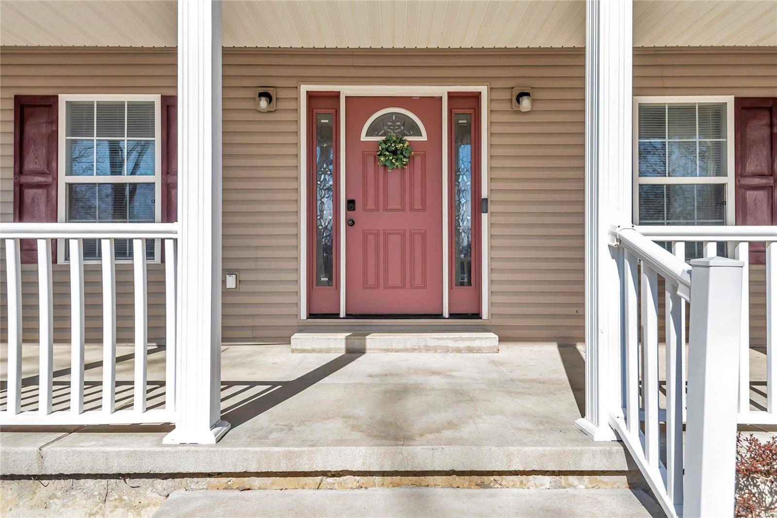 Winfield, MO 63389,121 Whispering DR