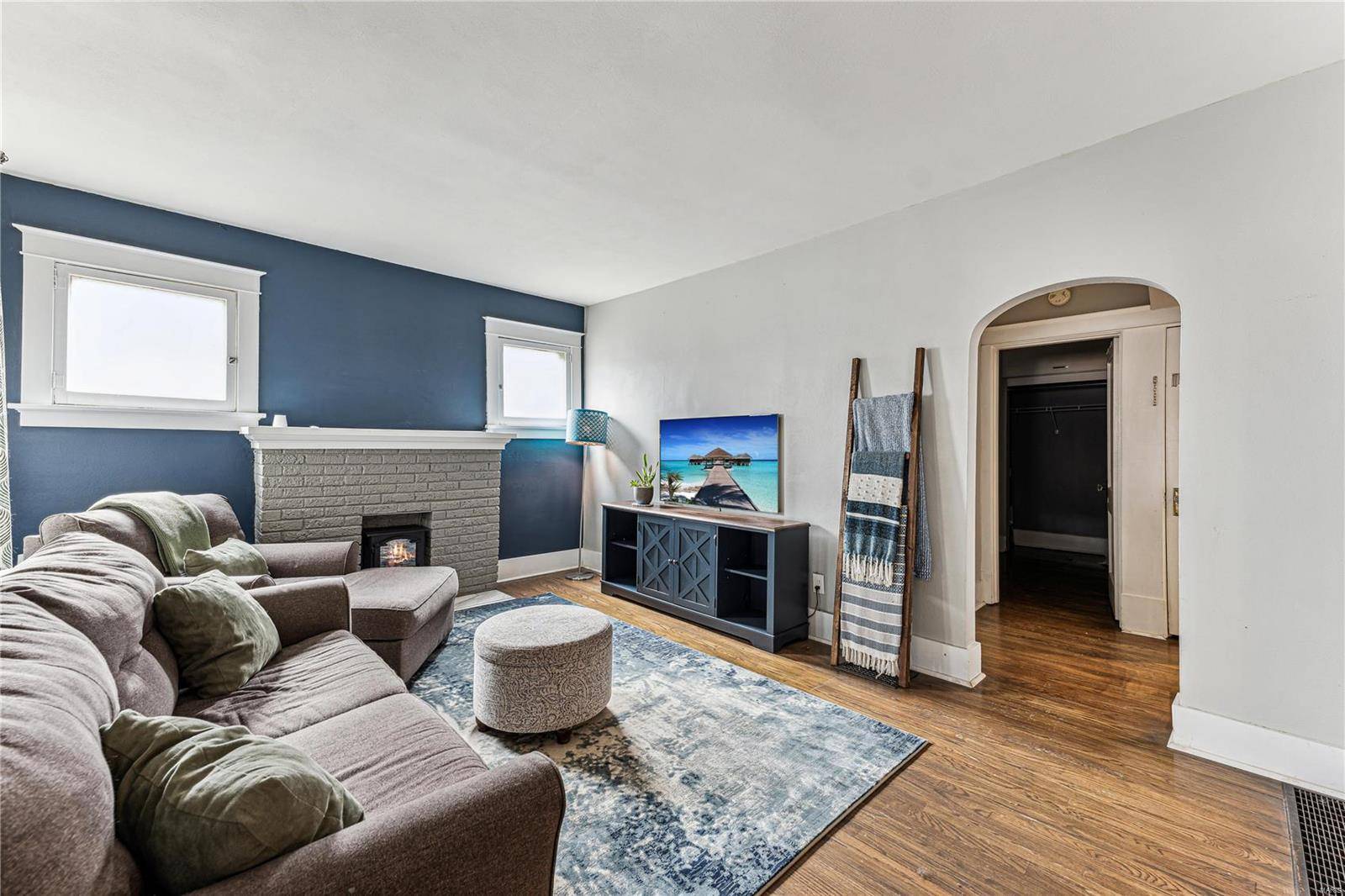Sycamore Hills, MO 63114,2415 Oakland Avenue
