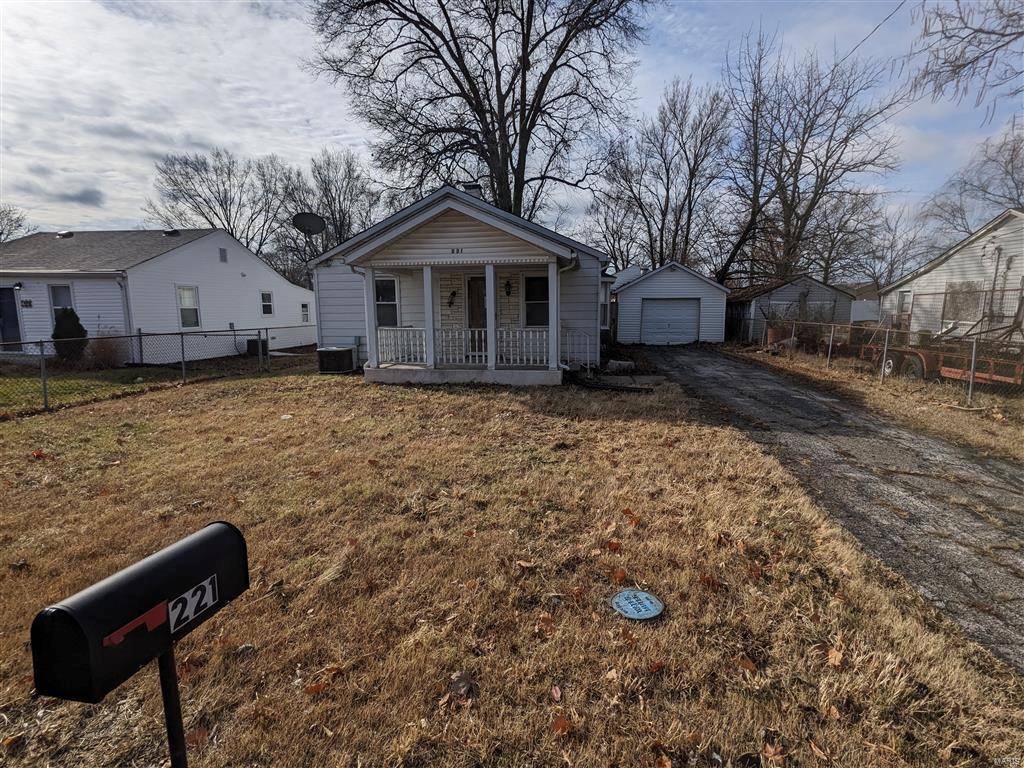 221 Lime ST,  Dupo,  IL 62239