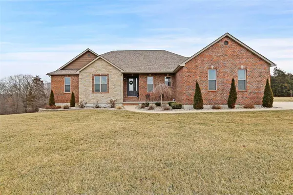 496 Grandview Farms DR,  Union,  MO 63084