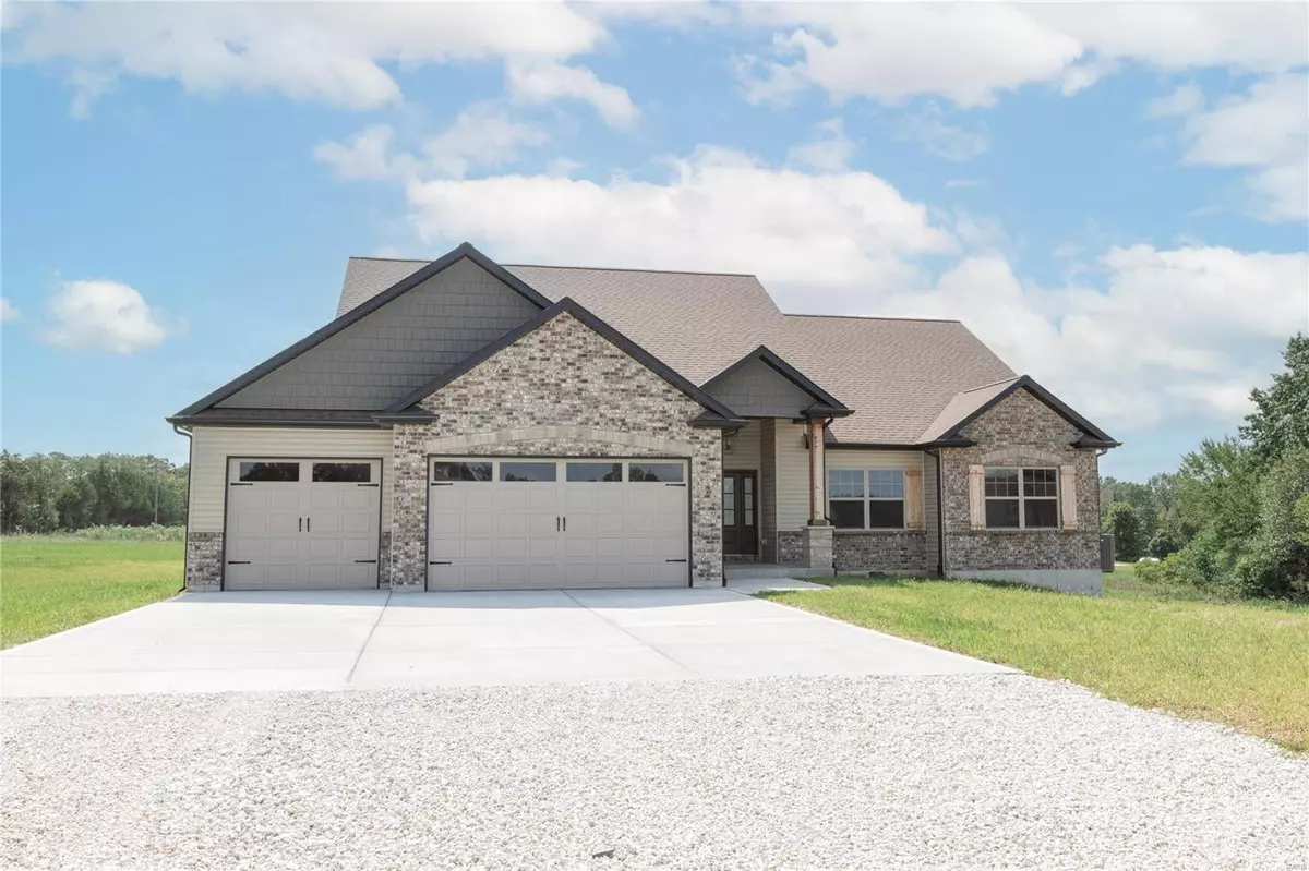 Troy, MO 63379,10 Deer Valley LN