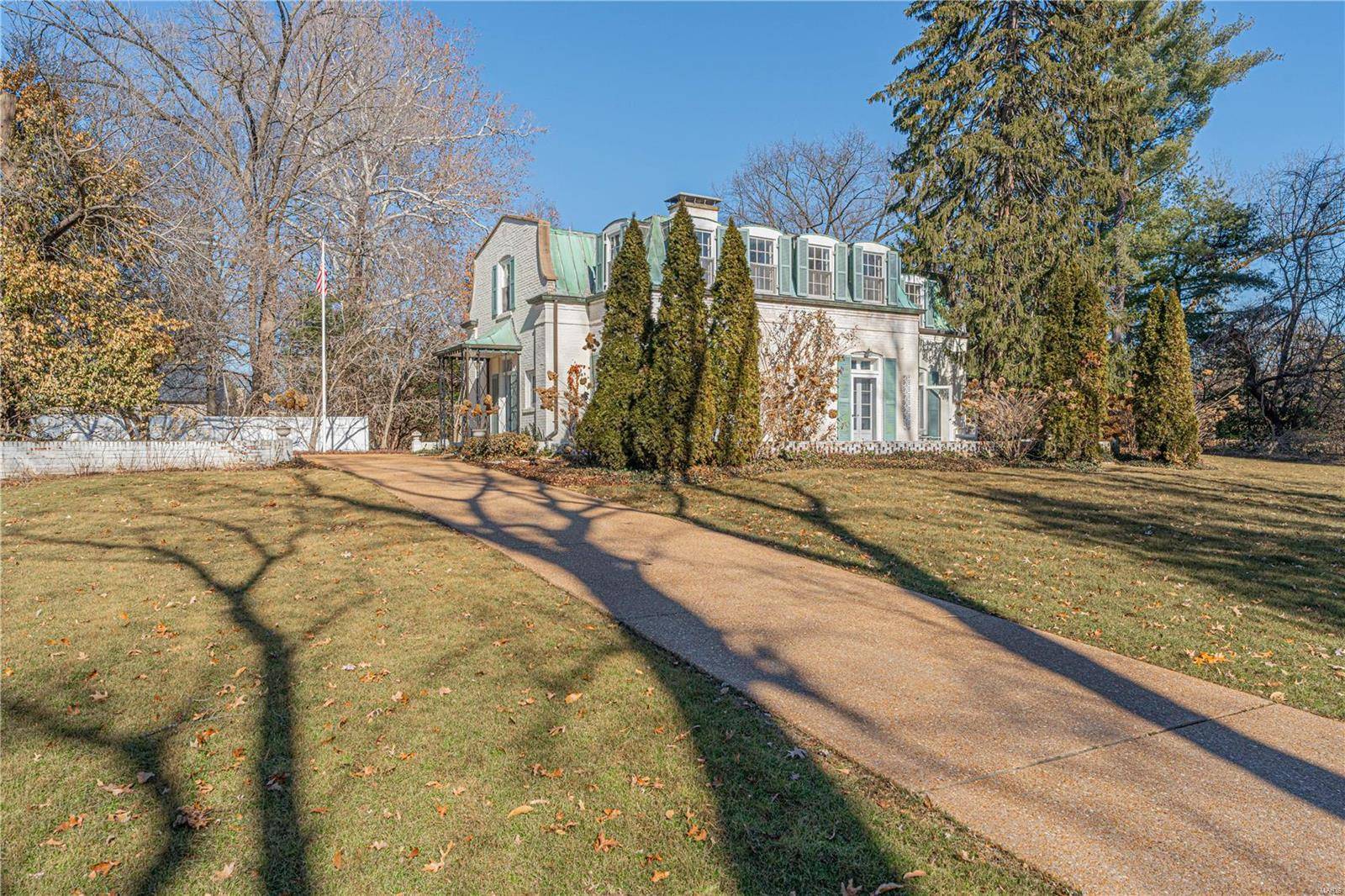 9559 Litzsinger RD,  Ladue,  MO 63124