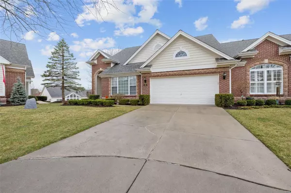 Chesterfield, MO 63005,302 Shetland Valley CT