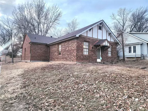 Bridgeton, MO 63044,3847 Fee Fee RD