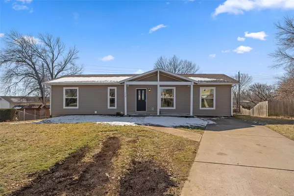 Troy, MO 63379,938 Countryside DR