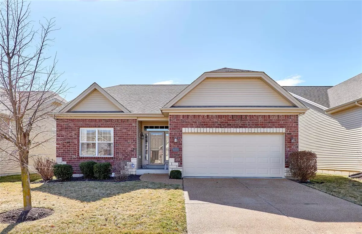 St Peters, MO 63376,1207 Emerald Gardens DR