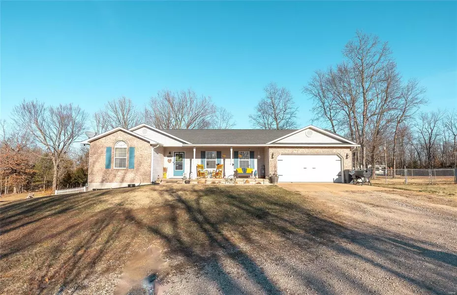 37118 Willow RD, Plato, MO 65552