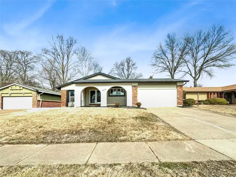 4925 Lockwig TRL, Florissant, MO 63033