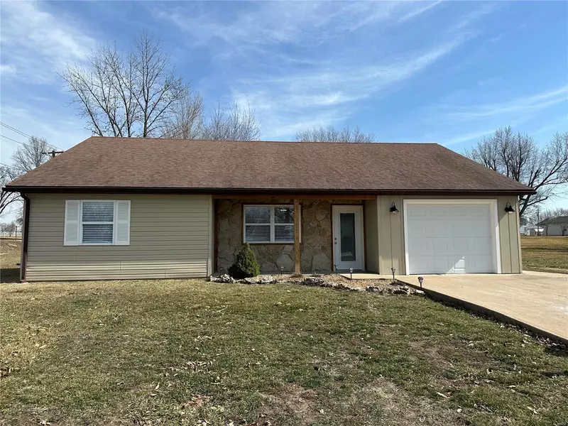 201 S Netherland, Perry, MO 63462