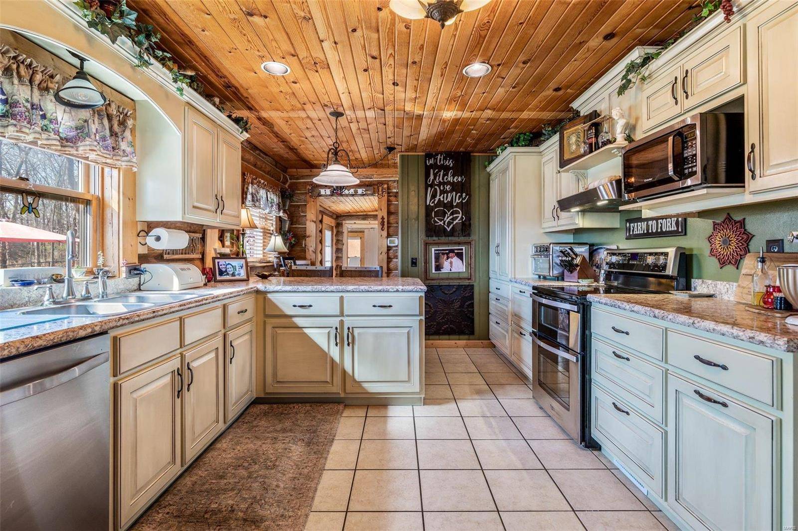 Bloomsdale, MO 63627,1157 Werner Lake DR