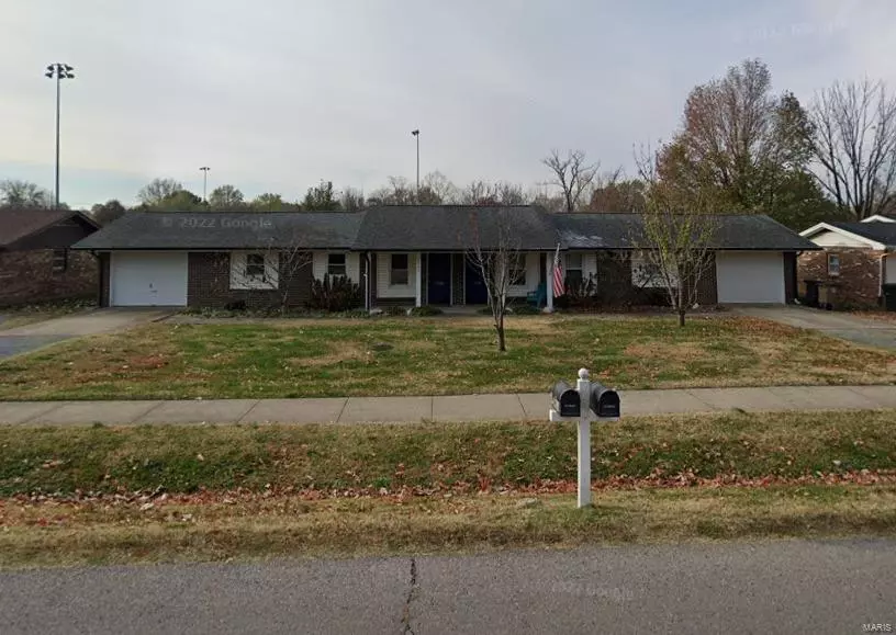 2733 Hawthorne RD, Cape Girardeau, MO 63701