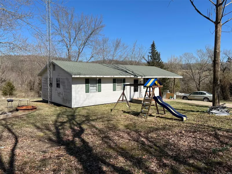 1201 Chestnut Ave, Cabool, MO 65689