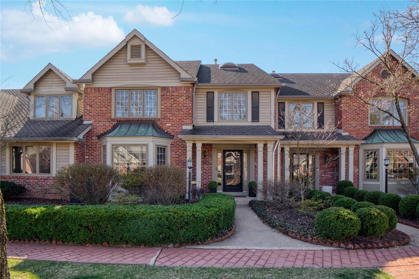 441 Conway Meadows DR, Chesterfield, MO 63017