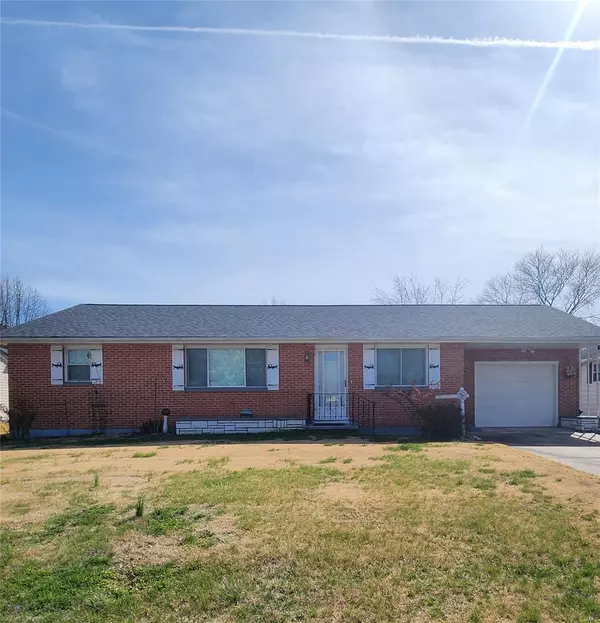 303 W Plum ST, Percy, IL 62272