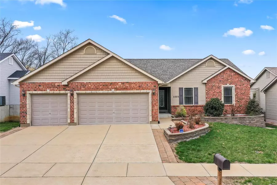 2329 Providence Park LN, Herculaneum, MO 63048