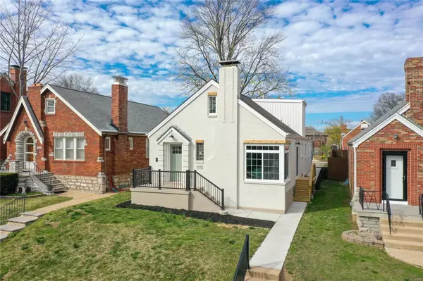 St Louis, MO 63109,6551 Lindenwood PL