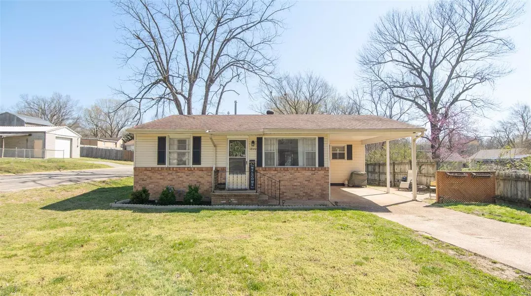 1840 Raulston Avenue, Poplar Bluff, MO 63901