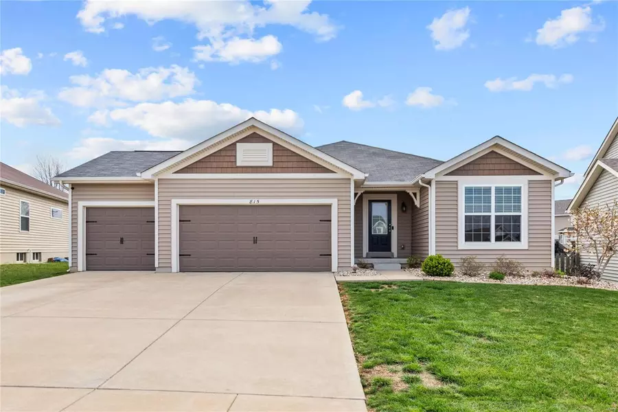 815 Caspian DR, Wentzville, MO 63385