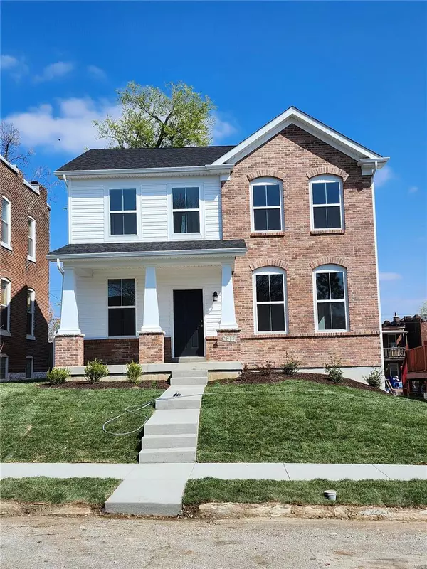 2817 Caroline ST, St Louis, MO 63104