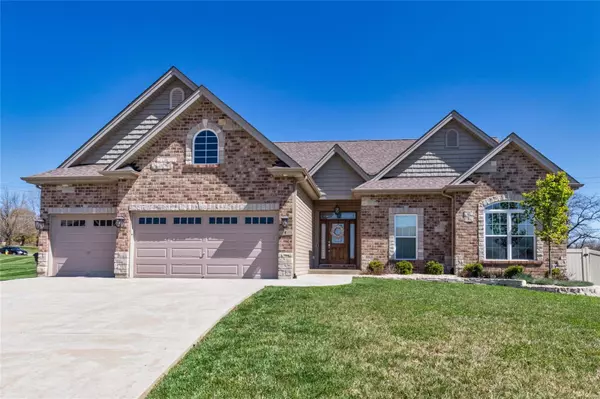 4 Auburn Trace CT, St Peters, MO 63376